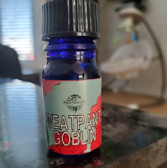 Sucreabeille Other - **FREE with any purchase!**Sucreabeille indie Fragrance oil